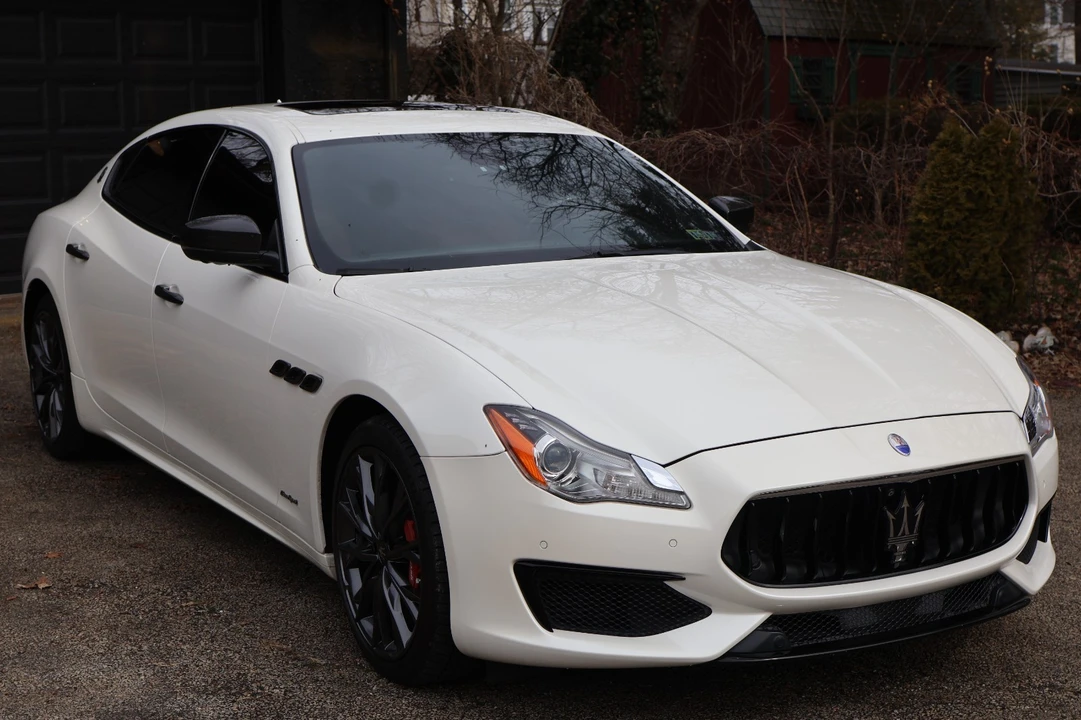 2017 Maserati Quattroporte 6th Gen - Image 5 of 21