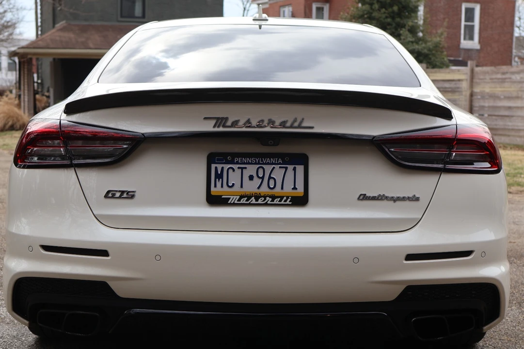 2017 Maserati Quattroporte 6th Gen - Image 8 of 21