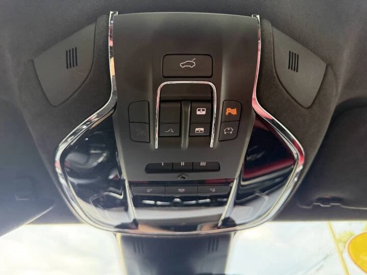 2017 Maserati Quattroporte 6th Gen - Image 16 of 20