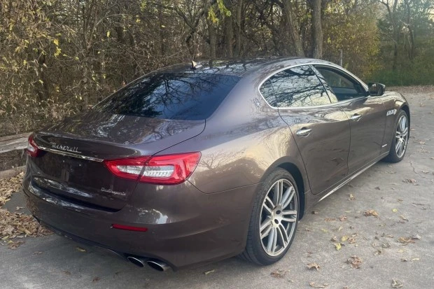 2017 Maserati Quattroporte 6th Gen - Image 2 of 7