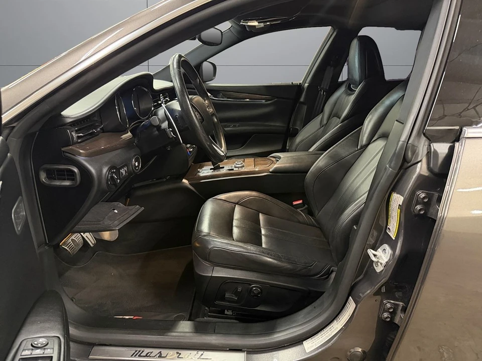 2017 Maserati Quattroporte 6th Gen - Image 10 of 25