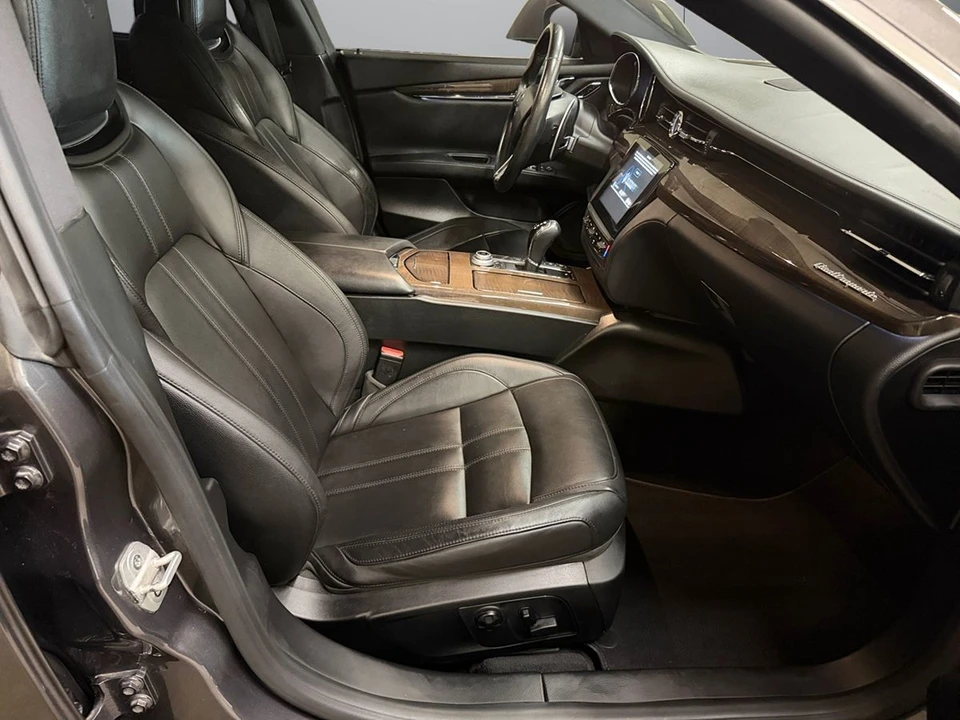 2017 Maserati Quattroporte 6th Gen - Image 17 of 25