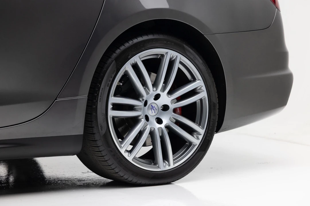2017 Maserati Quattroporte 6th Gen - Image 7 of 21