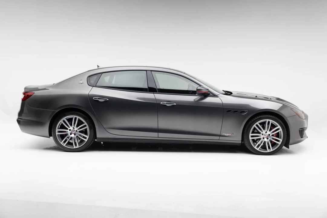 2017 Maserati Quattroporte 6th Gen - Image 15 of 21