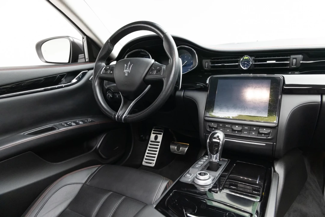 2017 Maserati Quattroporte 6th Gen - Image 12 of 21