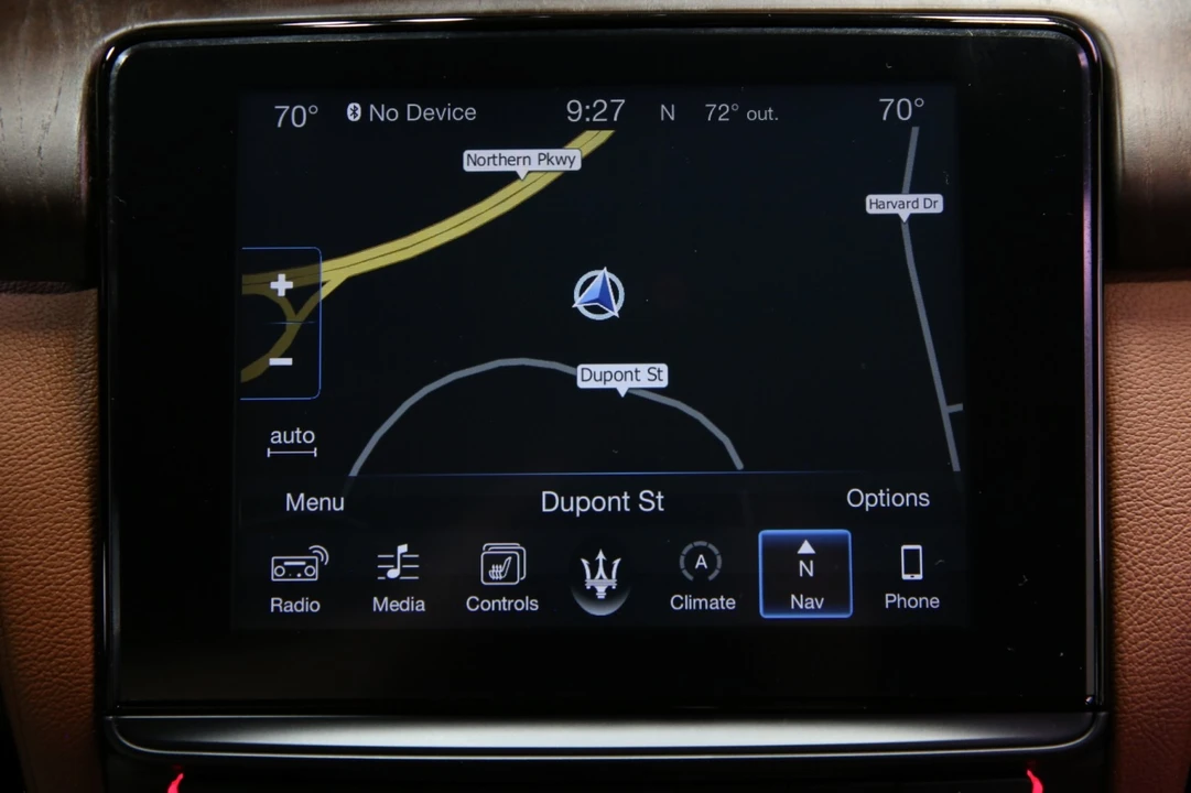 2017 Maserati Quattroporte 6th Gen - Image 25 of 31