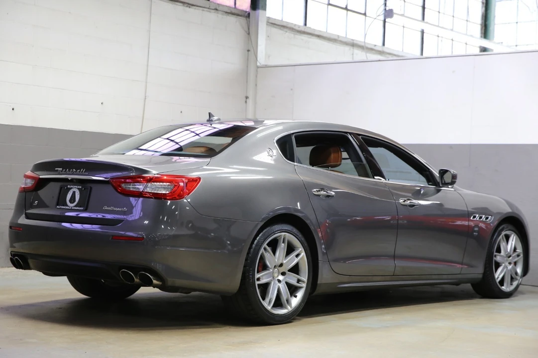 2017 Maserati Quattroporte 6th Gen - Image 18 of 31