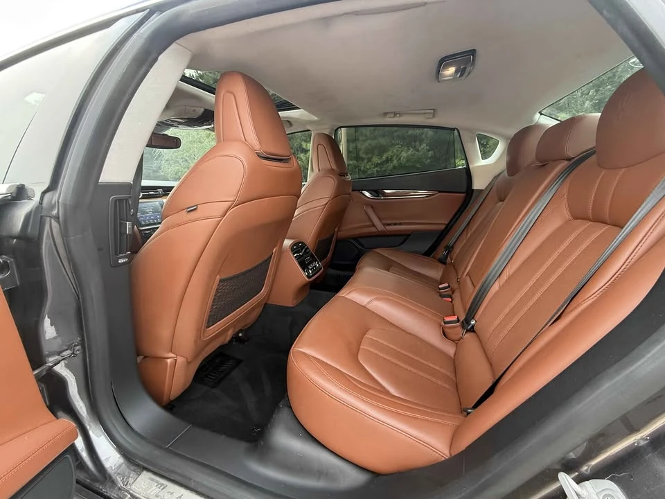 2017 Maserati Quattroporte 6th Gen - Image 8 of 13
