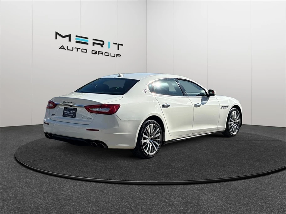 2017 Maserati Quattroporte 6th Gen - Image 9 of 21
