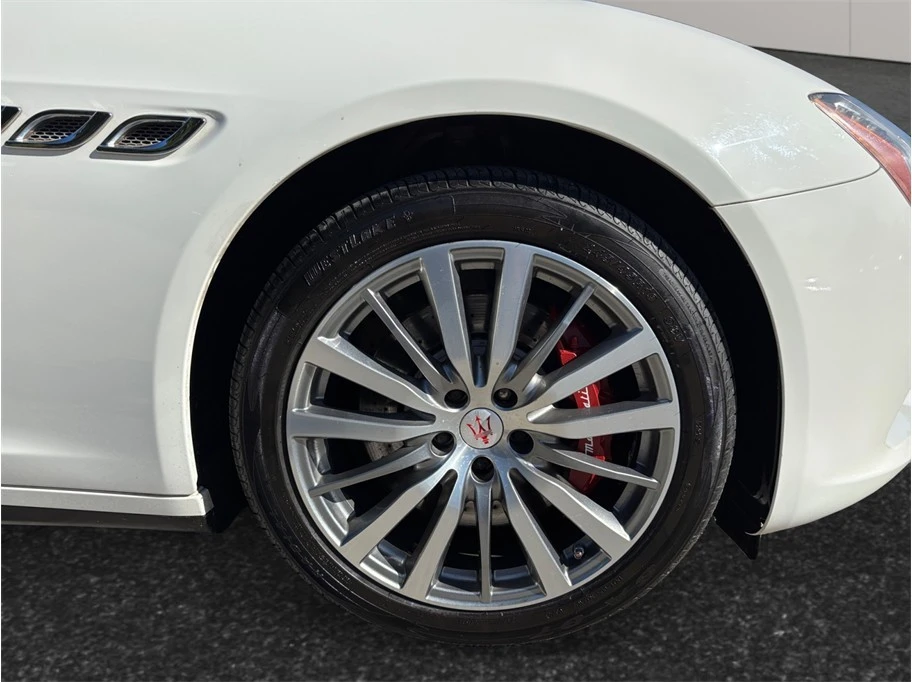 2017 Maserati Quattroporte 6th Gen - Image 13 of 21