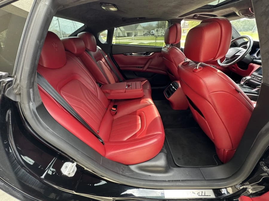 2017 Maserati Quattroporte 6th Gen - Image 24 of 31