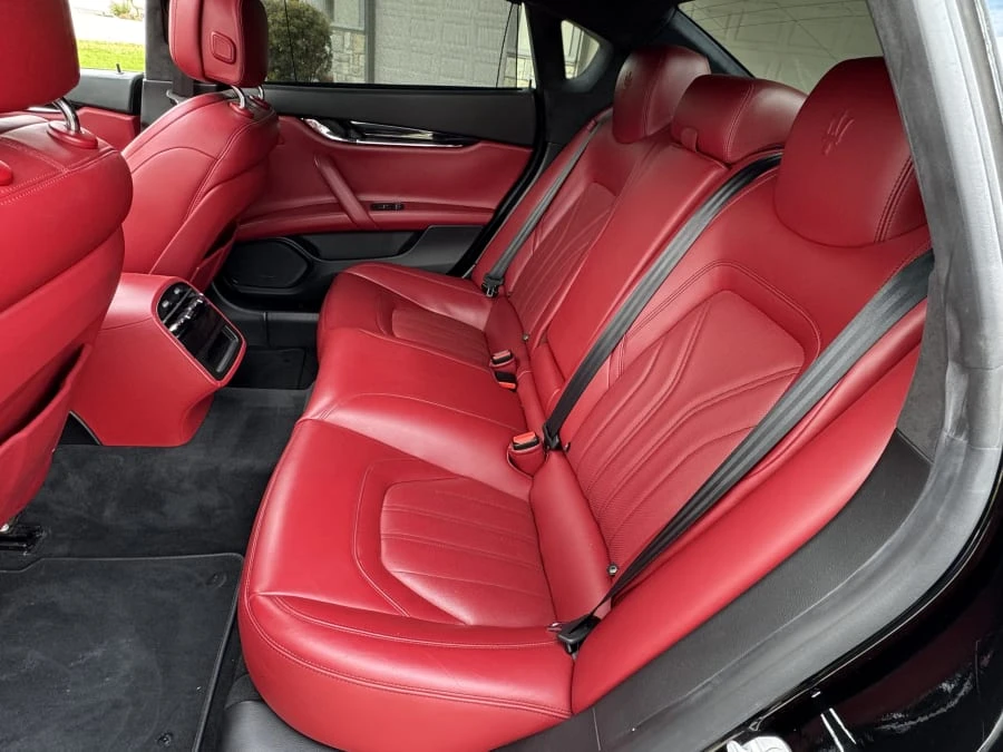 2017 Maserati Quattroporte 6th Gen - Image 23 of 31
