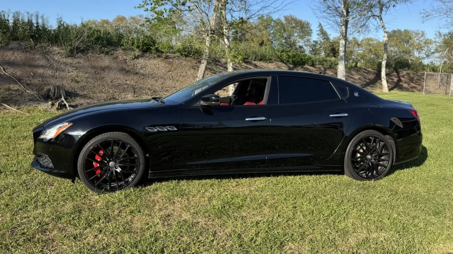 2017 Maserati Quattroporte 6th Gen - Image 18 of 31