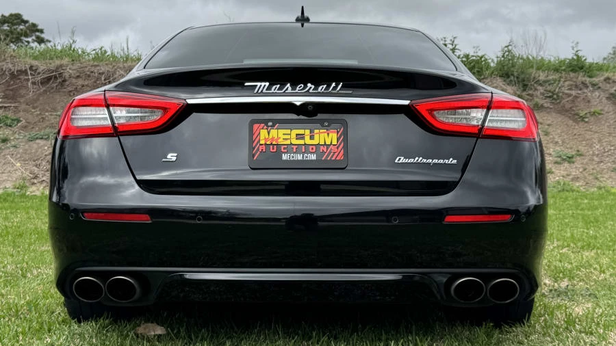 2017 Maserati Quattroporte 6th Gen - Image 5 of 31