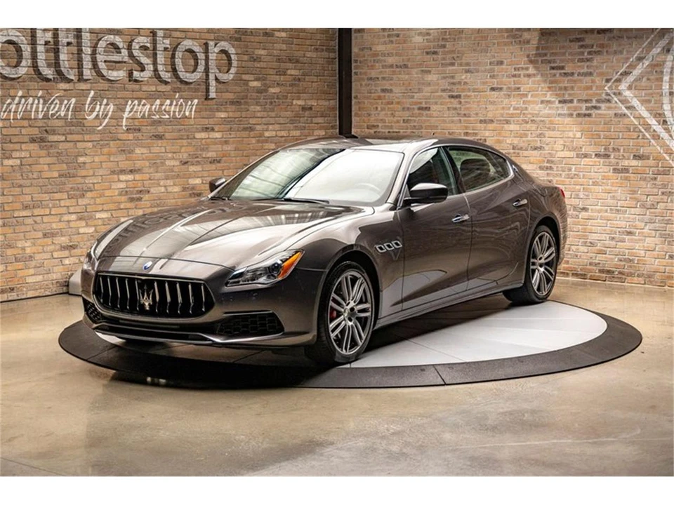 2017 Maserati Quattroporte 6th Gen - Image 4 of 31