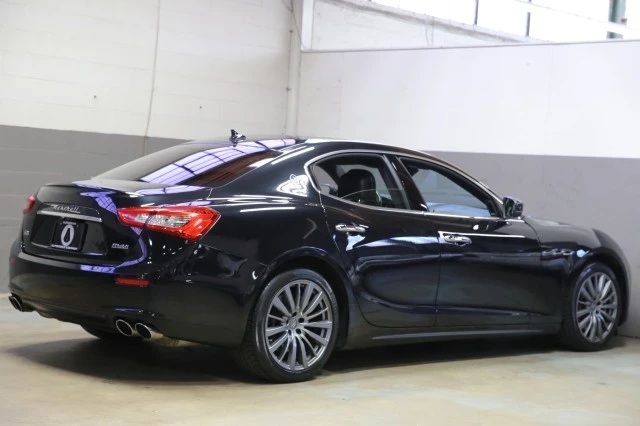 2017 Maserati Ghibli 3rd Gen - Image 17 of 24