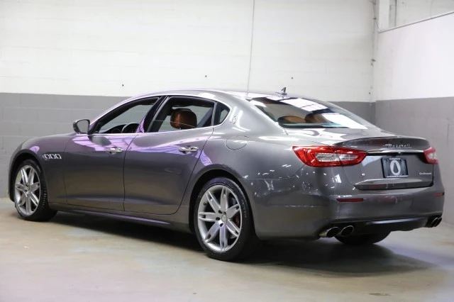 2017 Maserati Quattroporte - Image 16 of 24