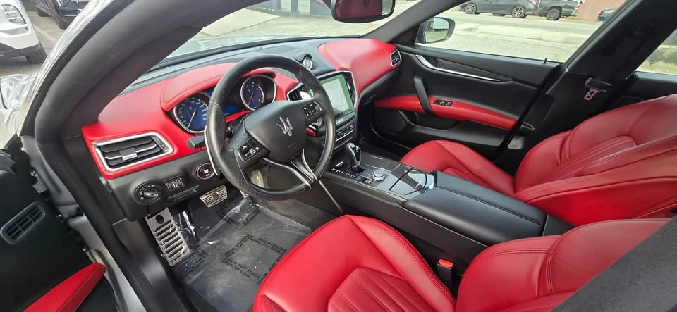 2017 Maserati Ghibli 3rd Gen - Image 9 of 11