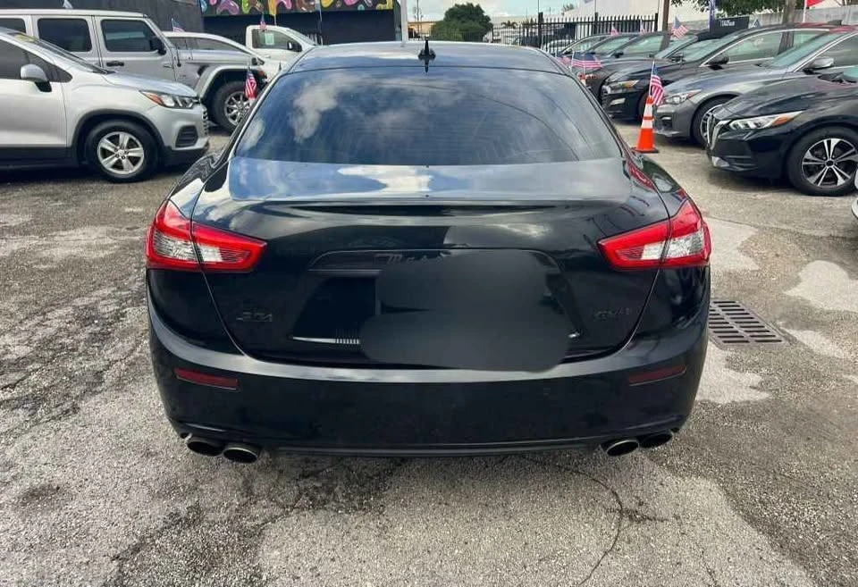2017 Maserati Ghibli 3rd Gen - Image 5 of 11