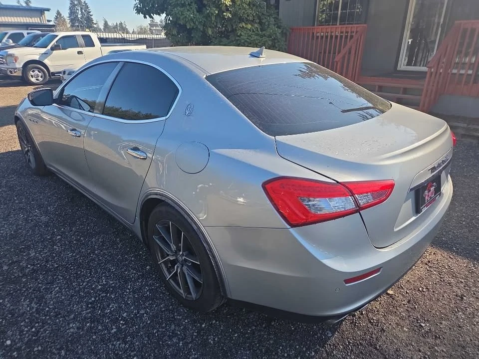 2017 Maserati Ghibli 3rd Gen - Image 5 of 11