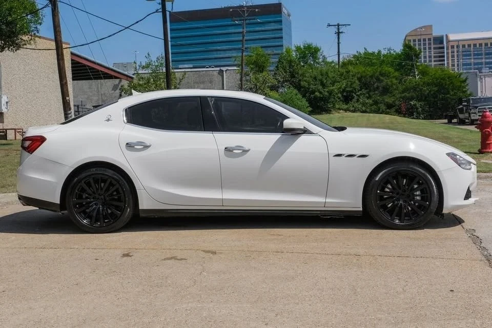 2017 Maserati Ghibli 3rd Gen - Image 8 of 9