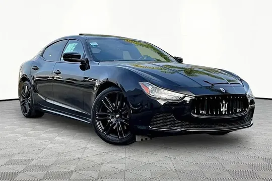 2017 Maserati Ghibli Base