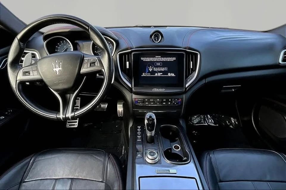 2017 Maserati Ghibli 3rd Gen - Image 7 of 20