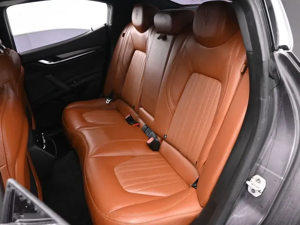 2017 Maserati Ghibli 3rd Gen - Image 15 of 20