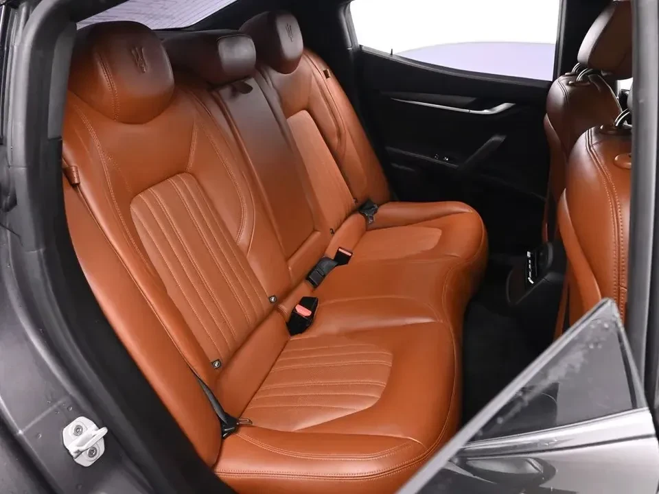 2017 Maserati Ghibli 3rd Gen - Image 18 of 20