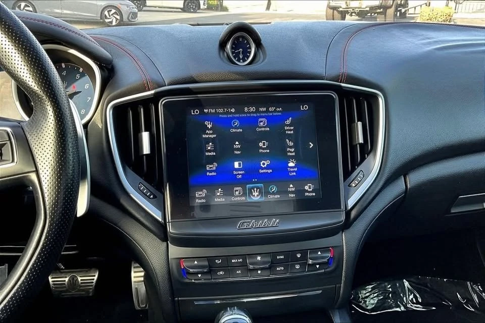 2017 Maserati Ghibli 3rd Gen - Image 13 of 20