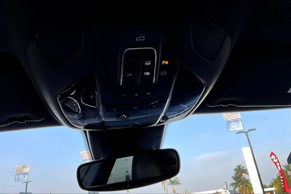 2017 Maserati Ghibli 3rd Gen - Image 14 of 20
