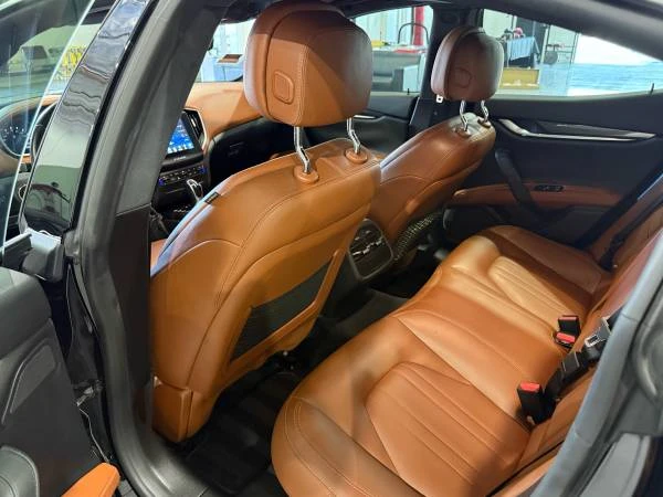 2017 Maserati Ghibli 3rd Gen - Image 9 of 21