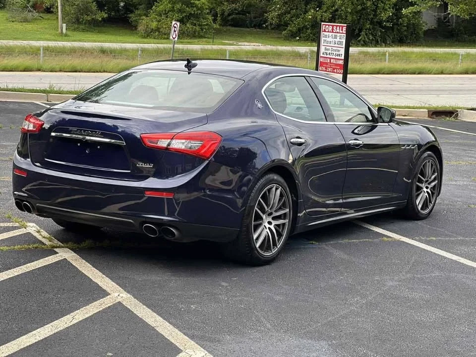 2017 Maserati Ghibli 3rd Gen - Image 5 of 8