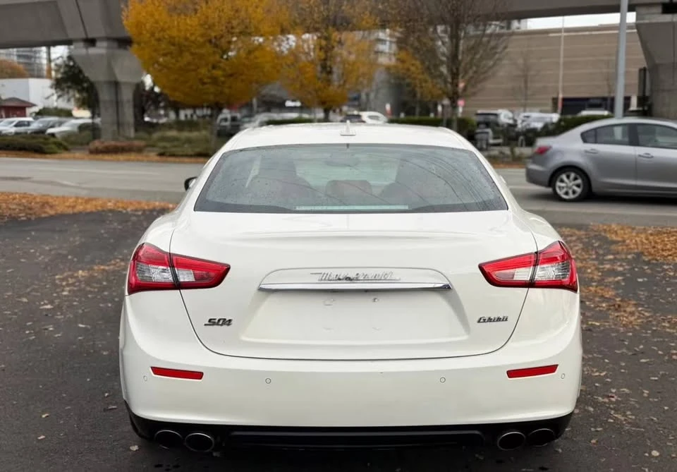 2017 Maserati Ghibli 3rd Gen - Image 4 of 11