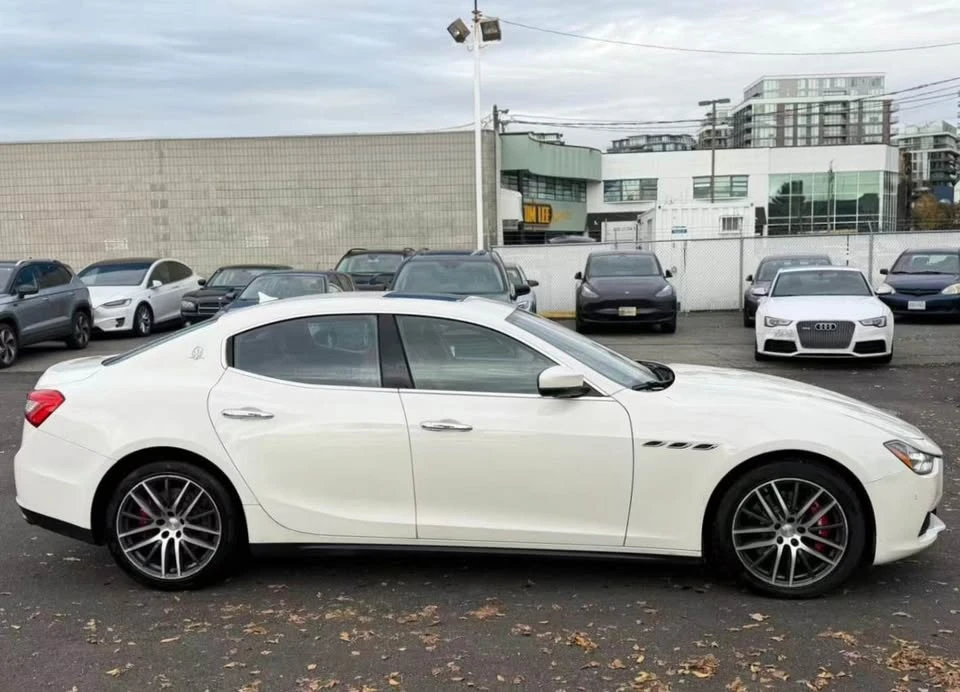 2017 Maserati Ghibli 3rd Gen - Image 3 of 11