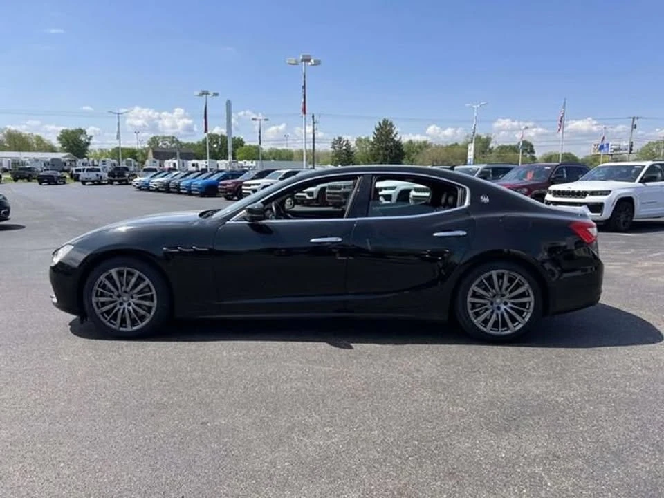 2017 Maserati Ghibli 3rd Gen - Image 2 of 20