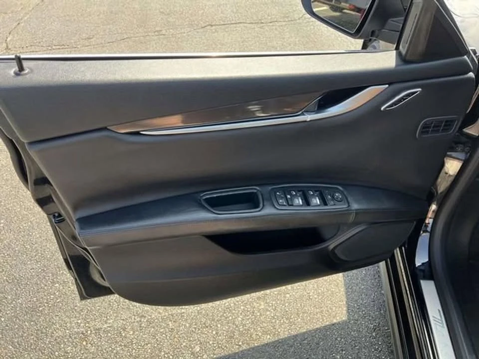 2017 Maserati Ghibli 3rd Gen - Image 11 of 20