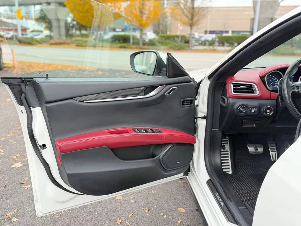 2017 Maserati Ghibli 3rd Gen - Image 8 of 15