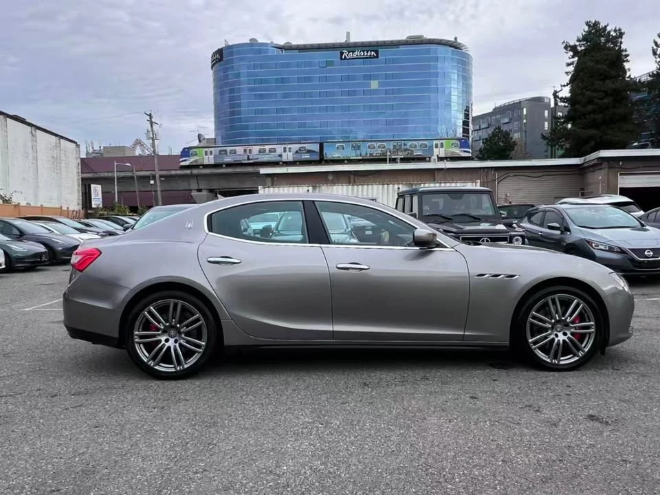 2017 Maserati Ghibli 3rd Gen - Image 8 of 19