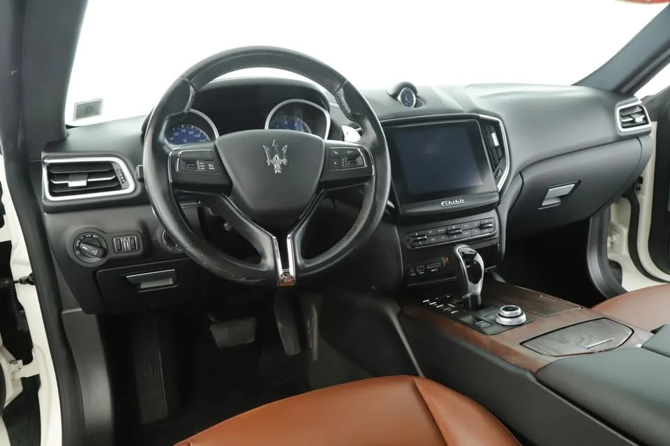 2017 Maserati Ghibli 3rd Gen - Image 10 of 12