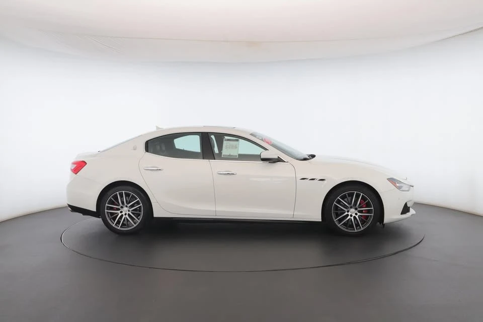 2017 Maserati Ghibli 3rd Gen - Image 2 of 12