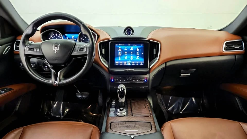 2017 Maserati Ghibli 3rd Gen - Image 7 of 13