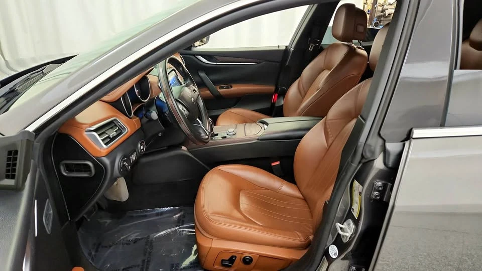 2017 Maserati Ghibli 3rd Gen - Image 9 of 13