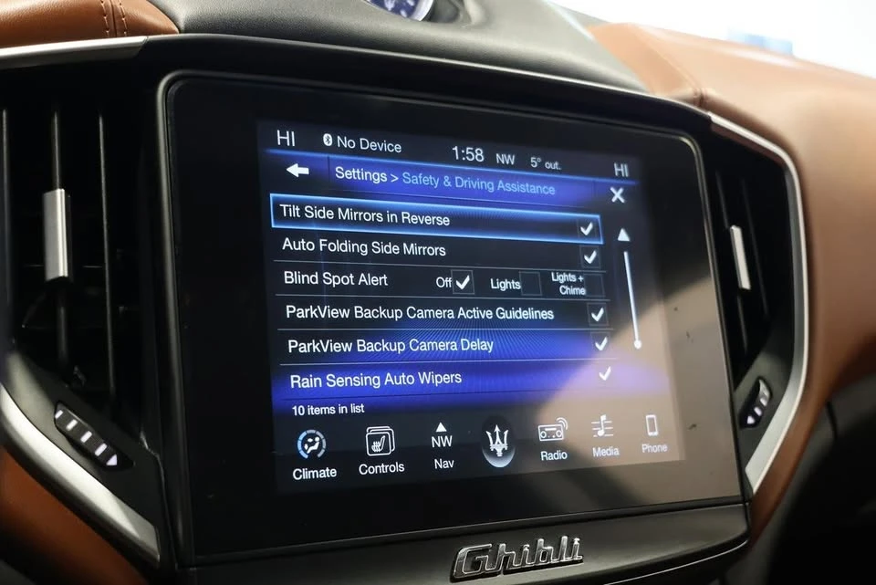2017 Maserati Ghibli 3rd Gen - Image 18 of 20