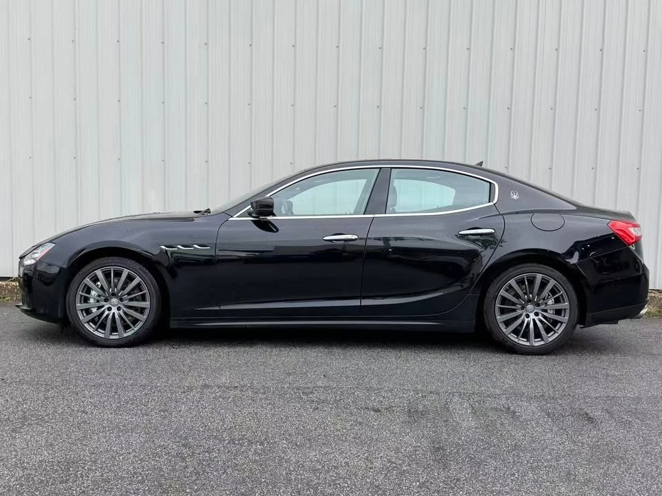 2017 Maserati Ghibli 3rd Gen - Image 7 of 18