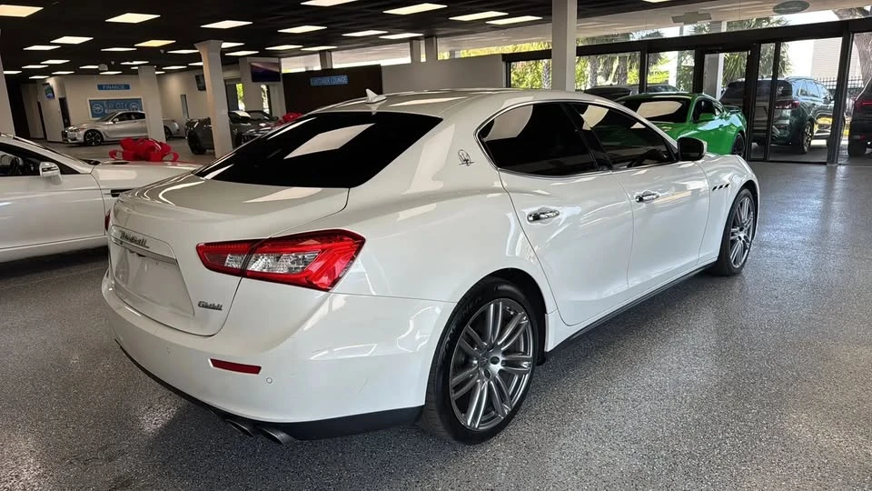 2017 Maserati Ghibli 3rd Gen - Image 7 of 20