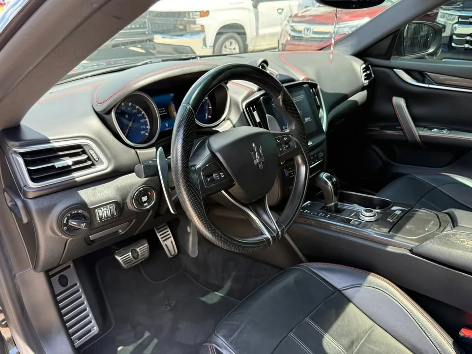 2017 Maserati Ghibli 3rd Gen - Image 11 of 19
