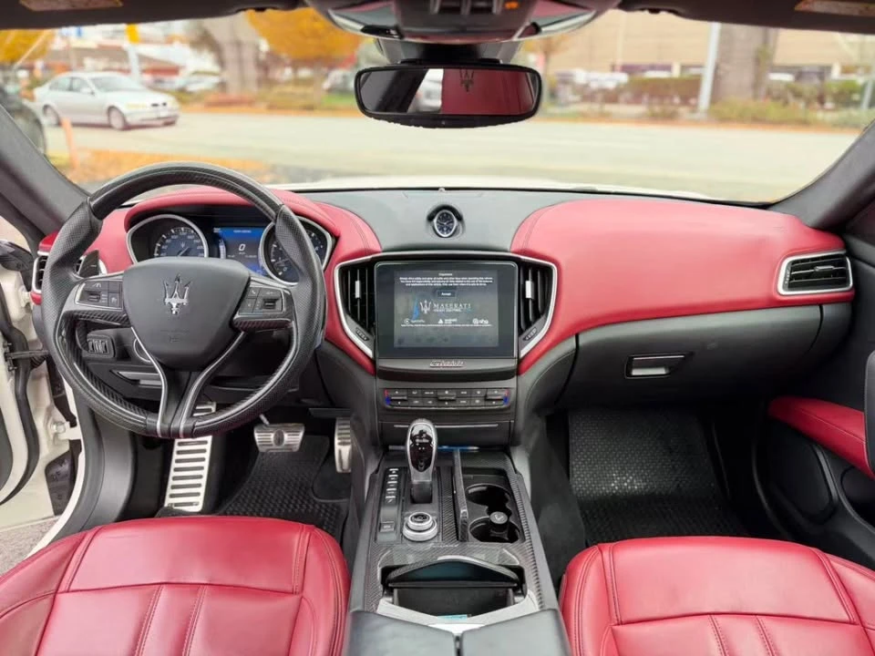 2017 Maserati Ghibli 3rd Gen - Image 13 of 20