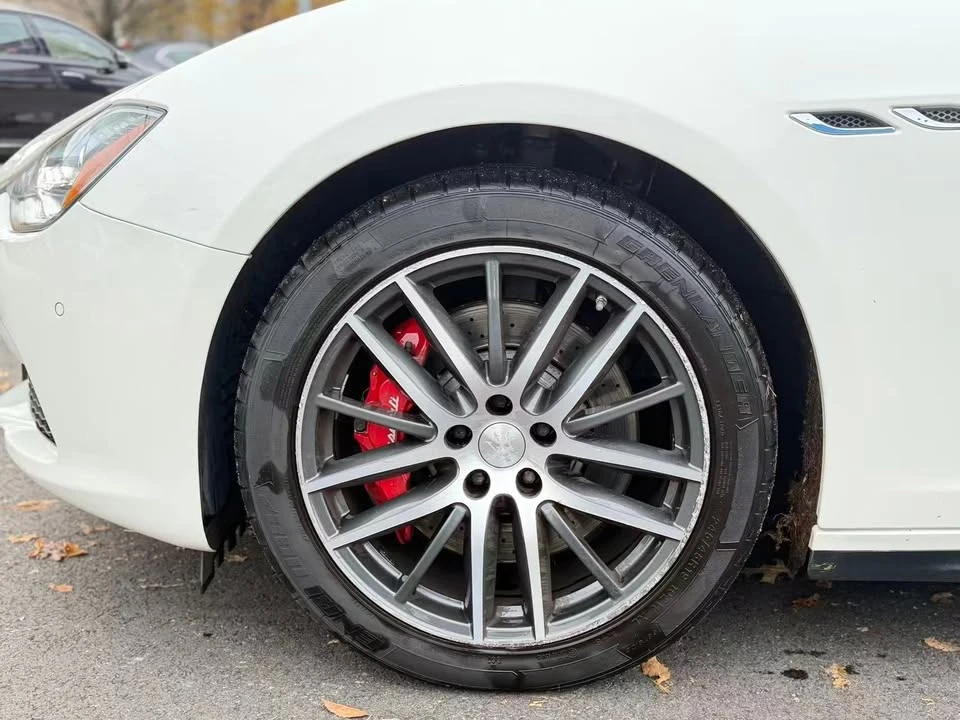 2017 Maserati Ghibli 3rd Gen - Image 9 of 20
