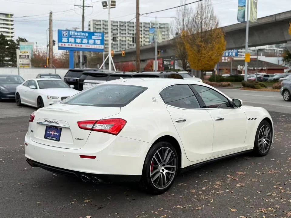 2017 Maserati Ghibli 3rd Gen - Image 8 of 20
